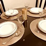 Pequeno Hogar דירה זמורה