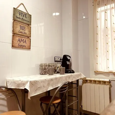 Apartamento Pequeno Hogar